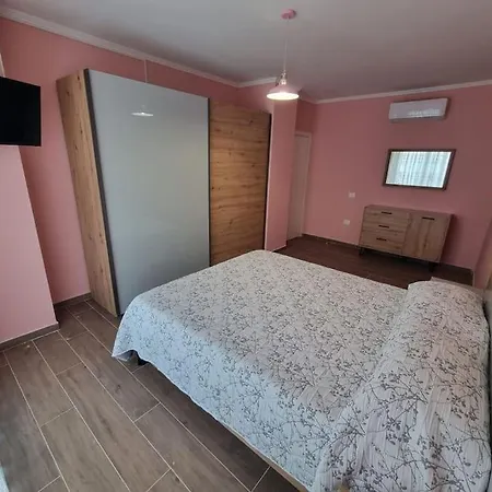 Apartmán H&e Sea View 2-bedroom Qerret