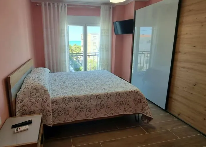 Daire H&e Sea View 2-bedroom Qerret Golem (Tirana)